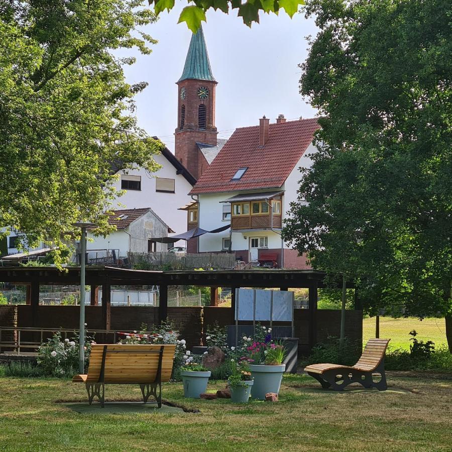 Ferienappartement Persang GbR Eppenbrunn Buitenkant foto
